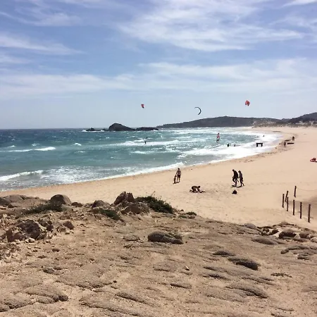 Nyaraló Su Giudeu